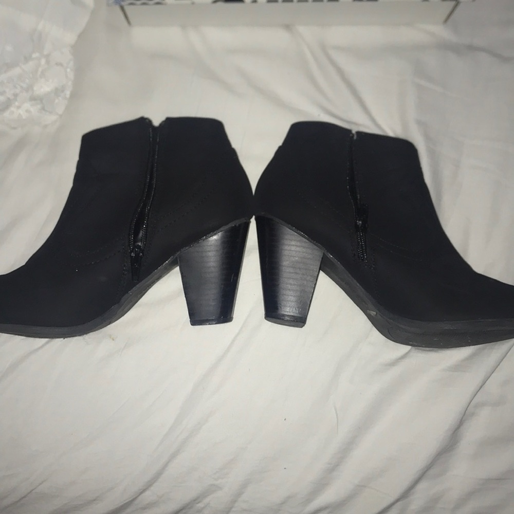 Bamboo Black Zip-Up Ankle Booties